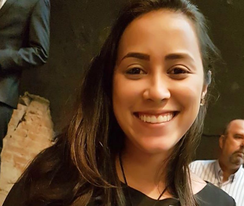 Quem é a aluna bolsista cujo discurso de formatura viralizou na rede