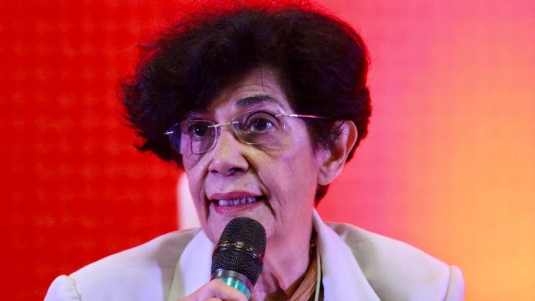 Marilena Chauí: “Comunicação e Democracia”