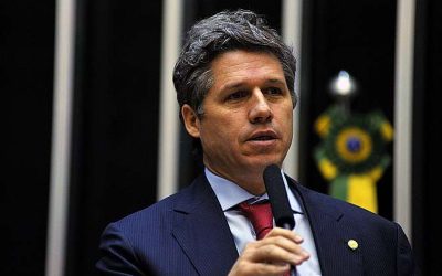 Paulo Teixeira apresenta PL para regularizar o uso e o cultivo  no Cannabis no país.