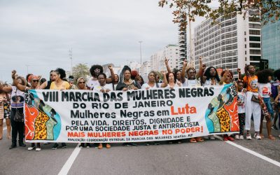 Marcha das Mulheres Negras lota orla de Copacabana no último domingo